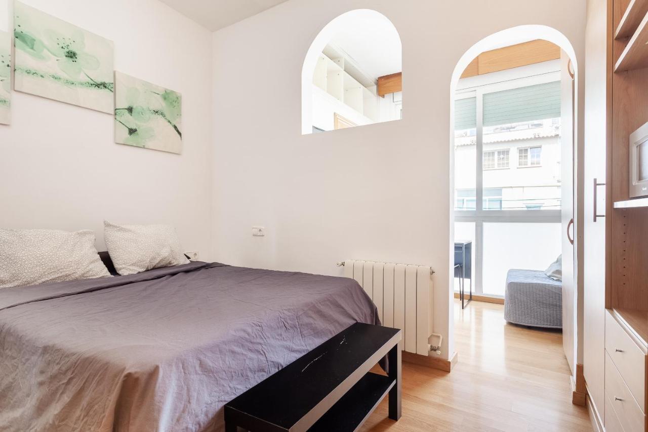 Double With Private Bathroom And Private Kitchen Homestay *