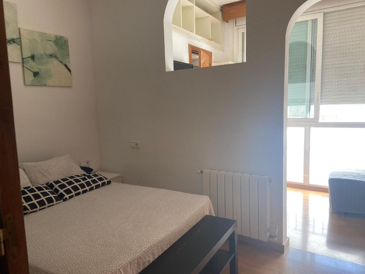Double With Private Bathroom And Private Kitchen Séjour chez l'habitant *